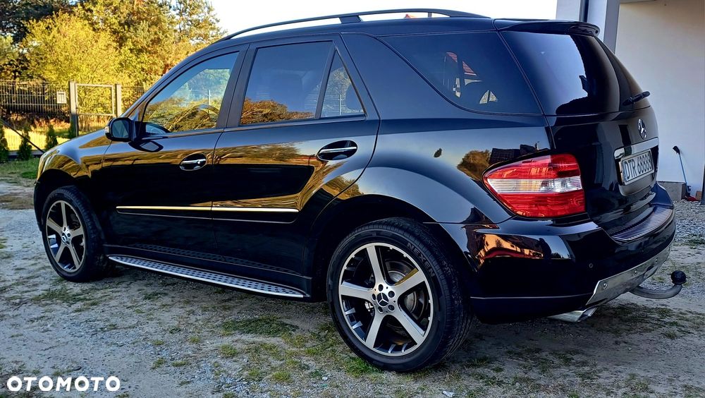 Mercedes-Benz ML - 4