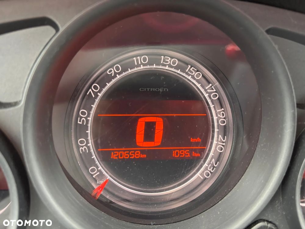 Citroën C4 1.6 VTi Attraction - 31