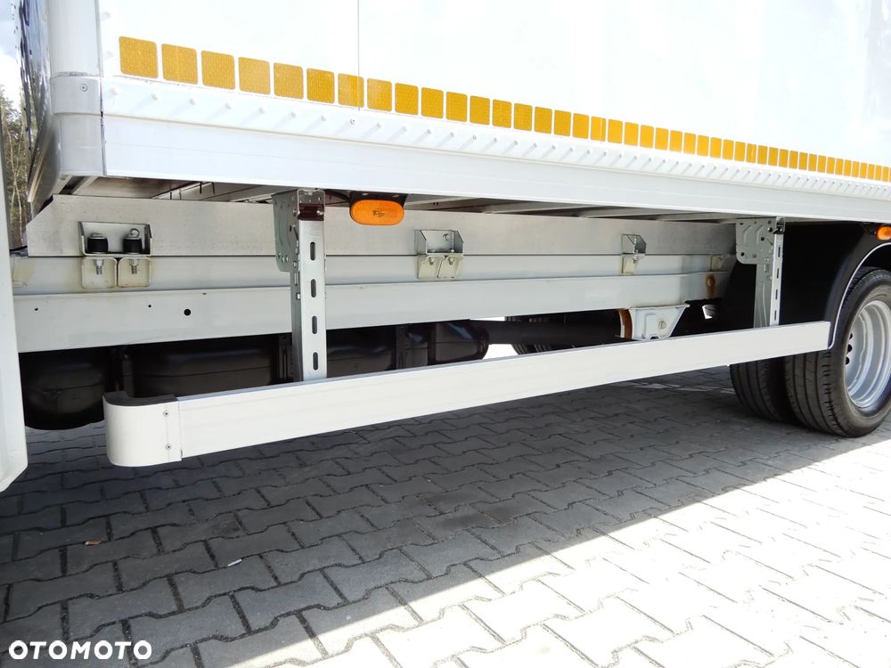 Mercedes-Benz Sprinter 516 CDI 2.2 CDI 163 KM Kontener 4.91 Cm 10 E.Palet Super Lekki ALUVAN DMC 3500 Kg 705 Kg Ładowność Tempomat Asystent Pasa Ruchu Stan Auta Jak Nowy UNIKAT - 19
