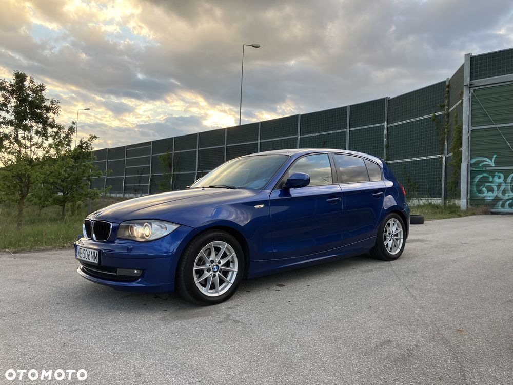 BMW Seria 1 118d Sport Line - 23