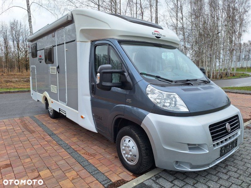 Carado T344 półintegra klimatyzacja hak - 1