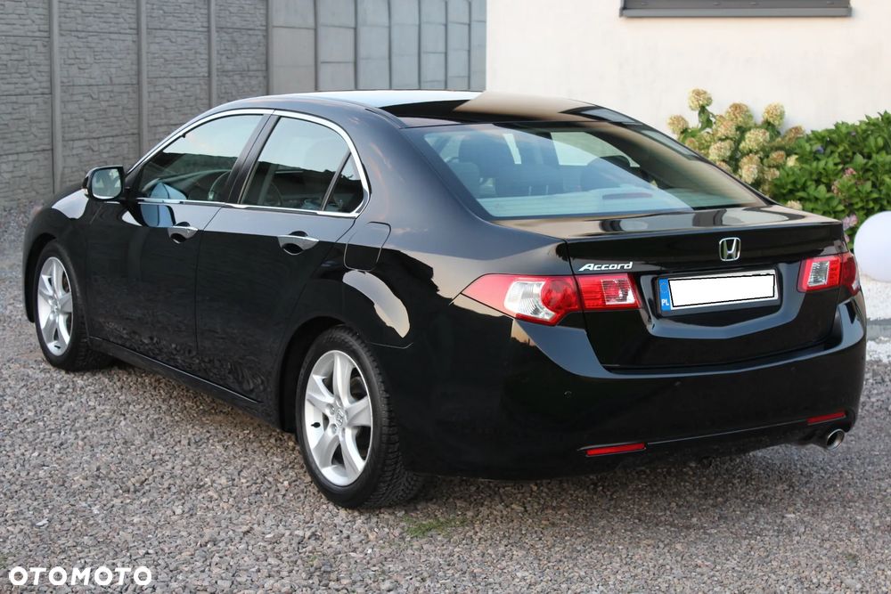 Honda Accord 2.0 Elegance Nav - 3