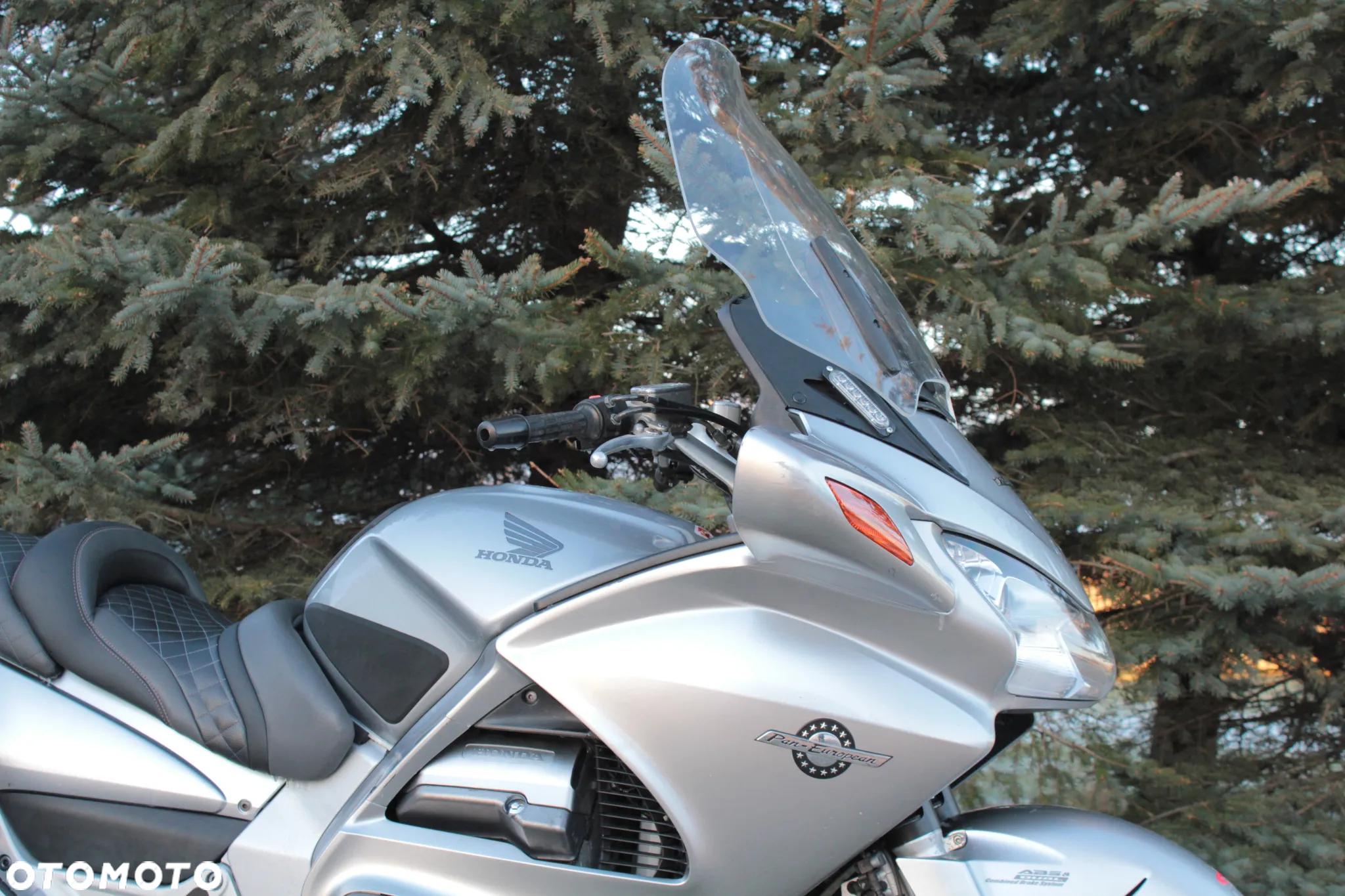 Honda ST - 38