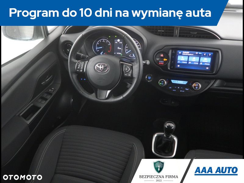Toyota Yaris - 8