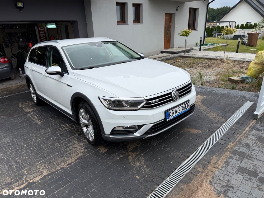 Volkswagen Passat Alltrack 2.0 TDI SCR 4Motion DSG - 8