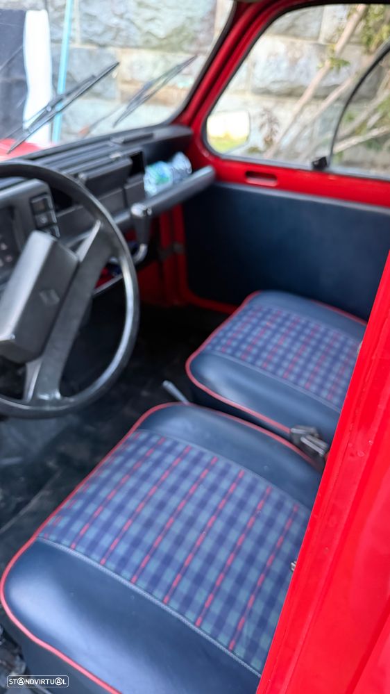 Renault 4 1.1 GTL - 3