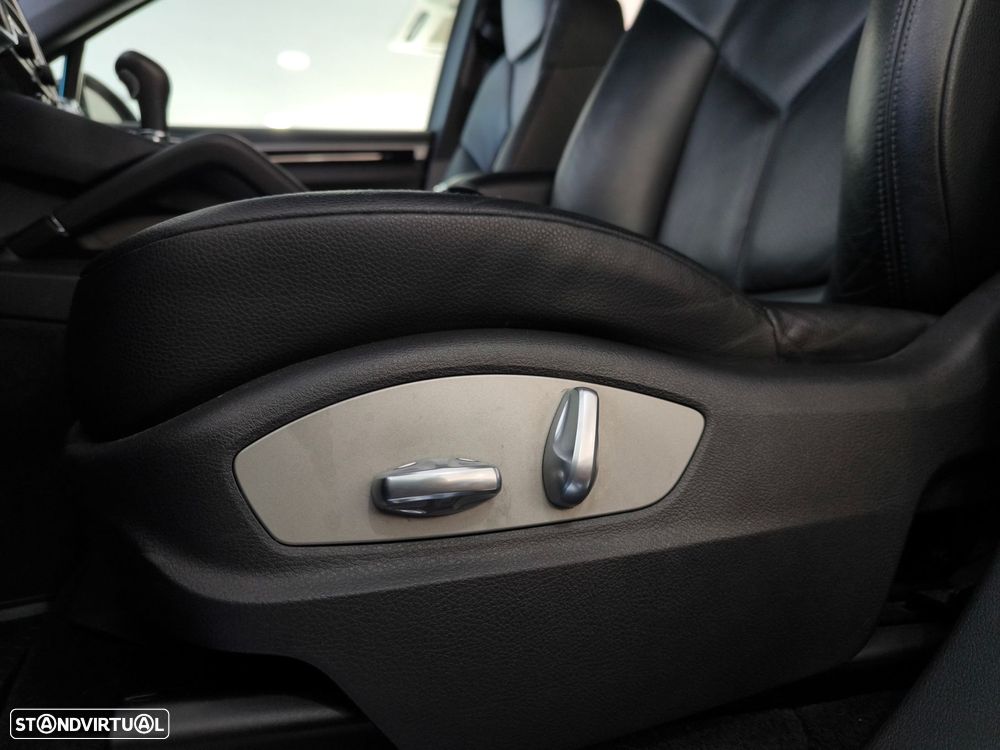 Porsche Cayenne S E-Hybrid - 26