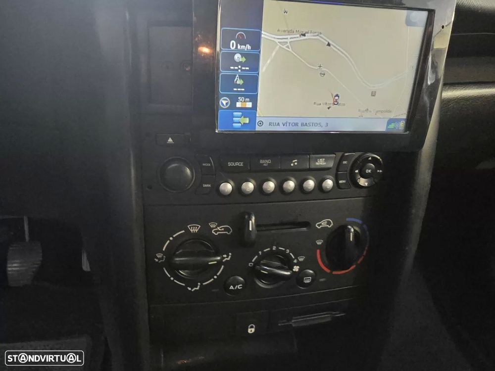 Peugeot 207 SW 1.4 Trendy - 15