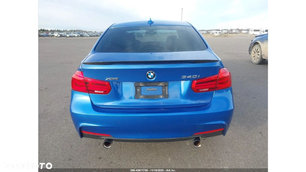 BMW Seria 3 340i xDrive M Sport - 8