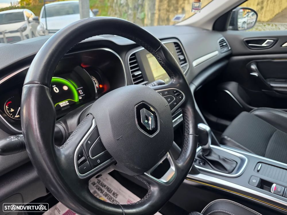 Renault Mégane 1.2 TCE Bose Edition EDC - 8