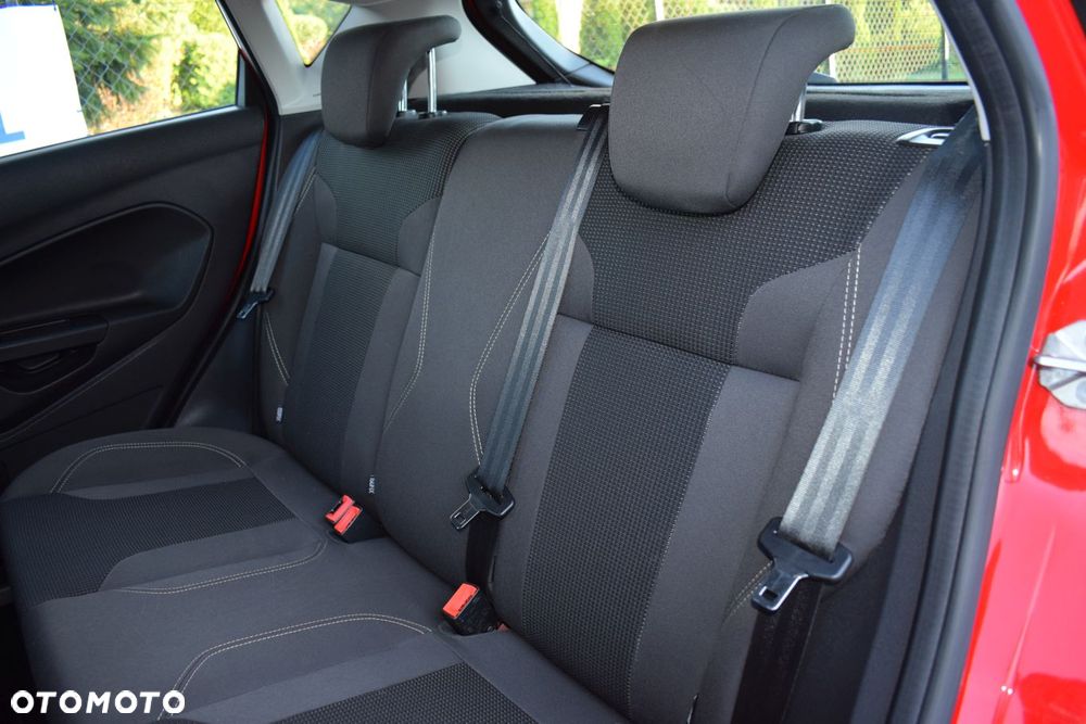 Ford Fiesta - 11