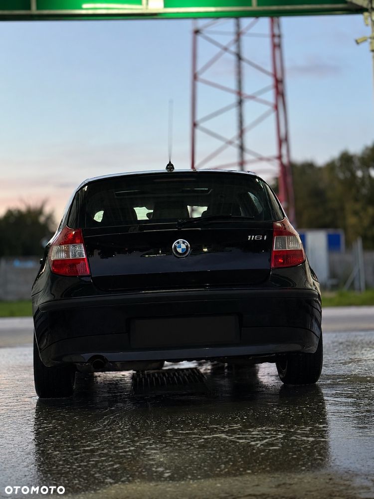 BMW Seria 1 116i - 7