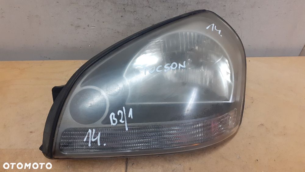 X. LAMPA PRZOD PRZEDNIA LEWA HYUNDAI TUCSON - 1
