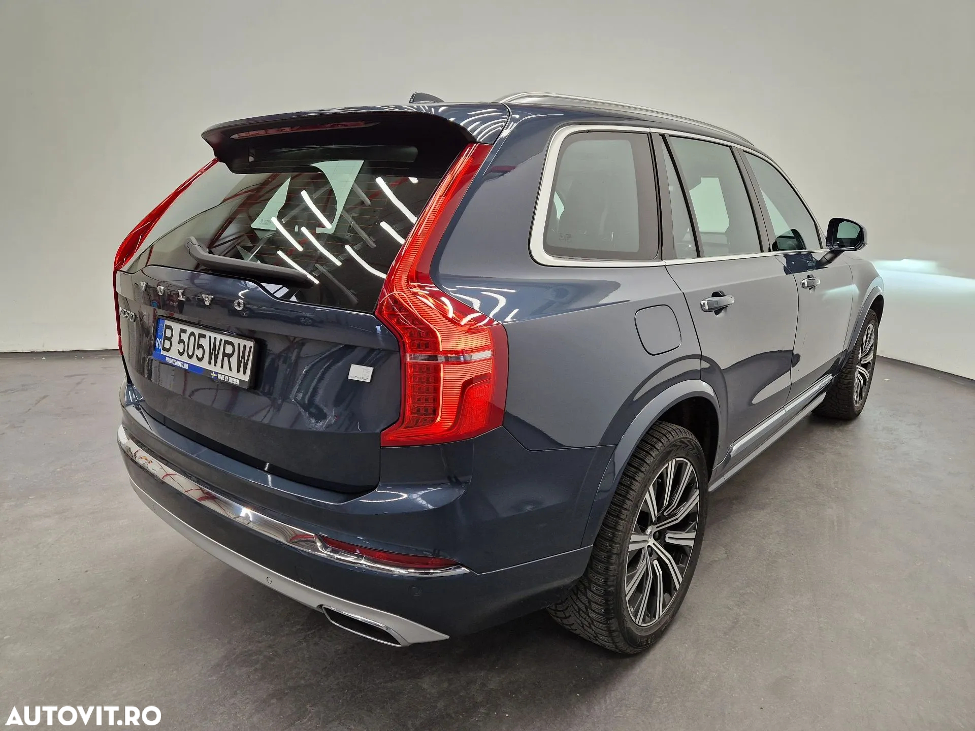 Volvo XC 90 - 3