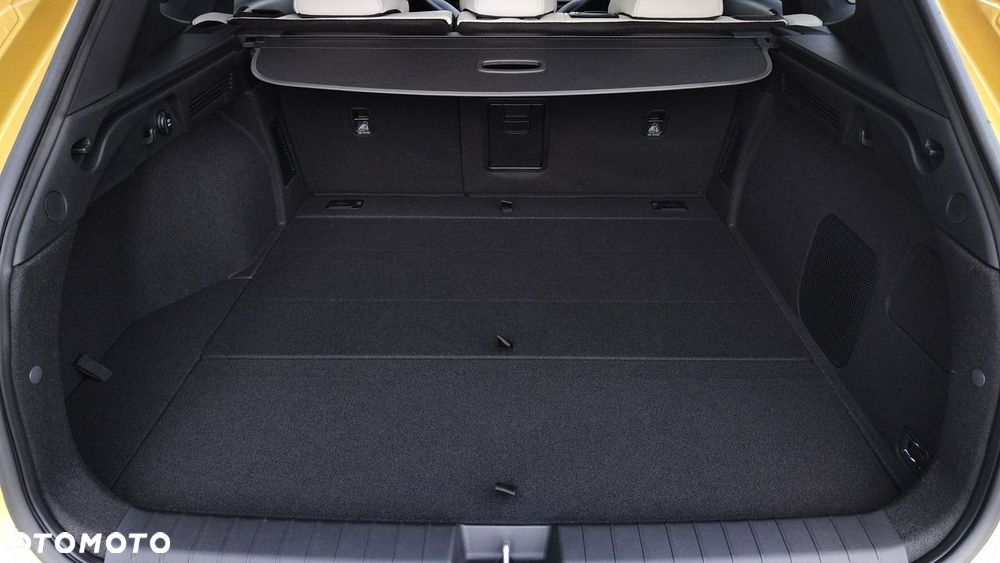 Kia K4 - 30
