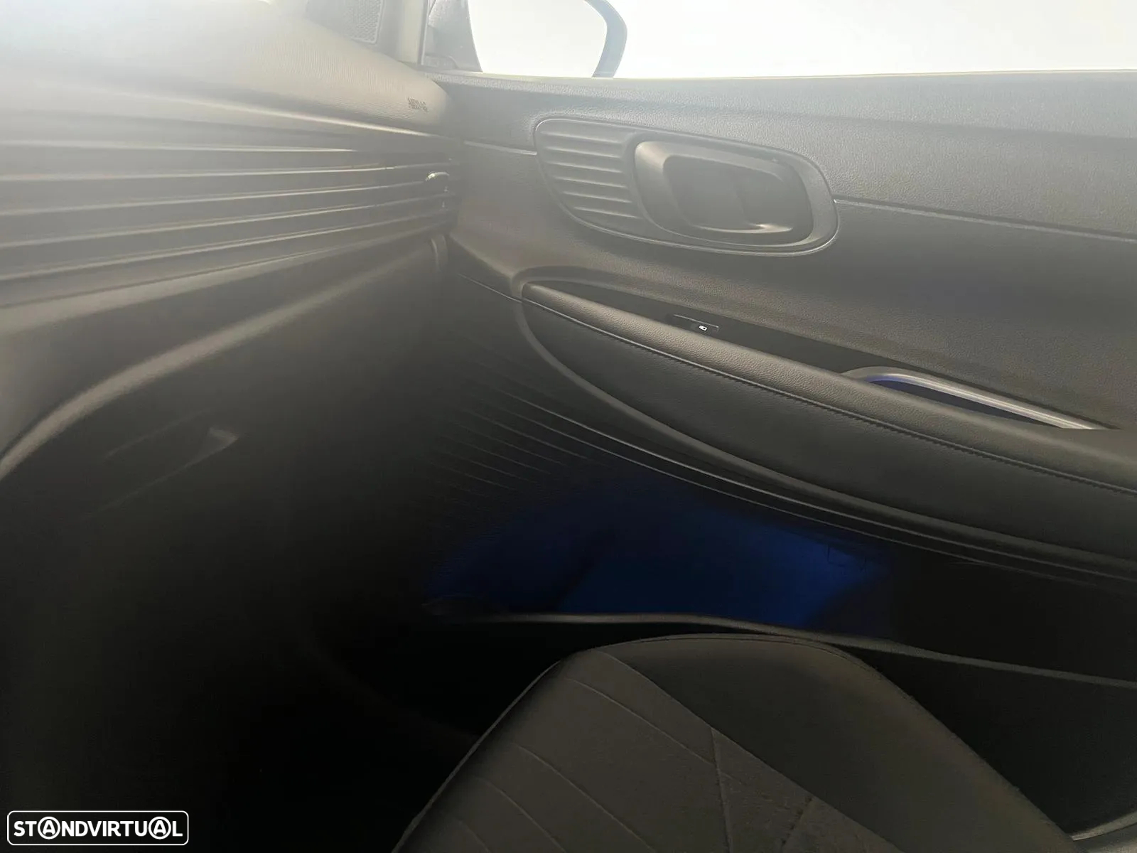 Hyundai Bayon 1.0 T-GDI Premium - 12