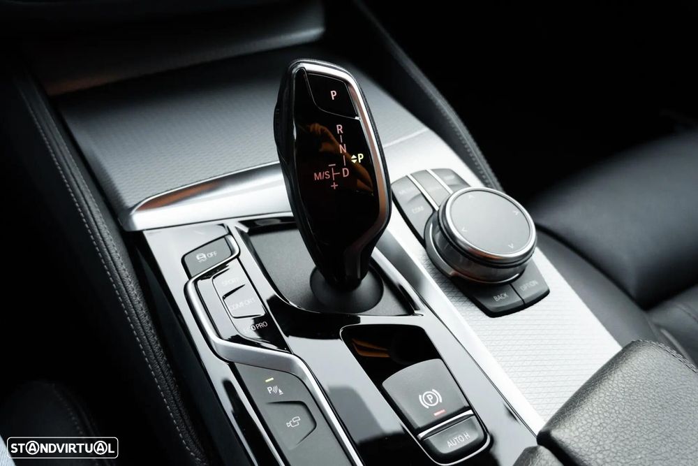 BMW 520 d Pack M Auto - 22