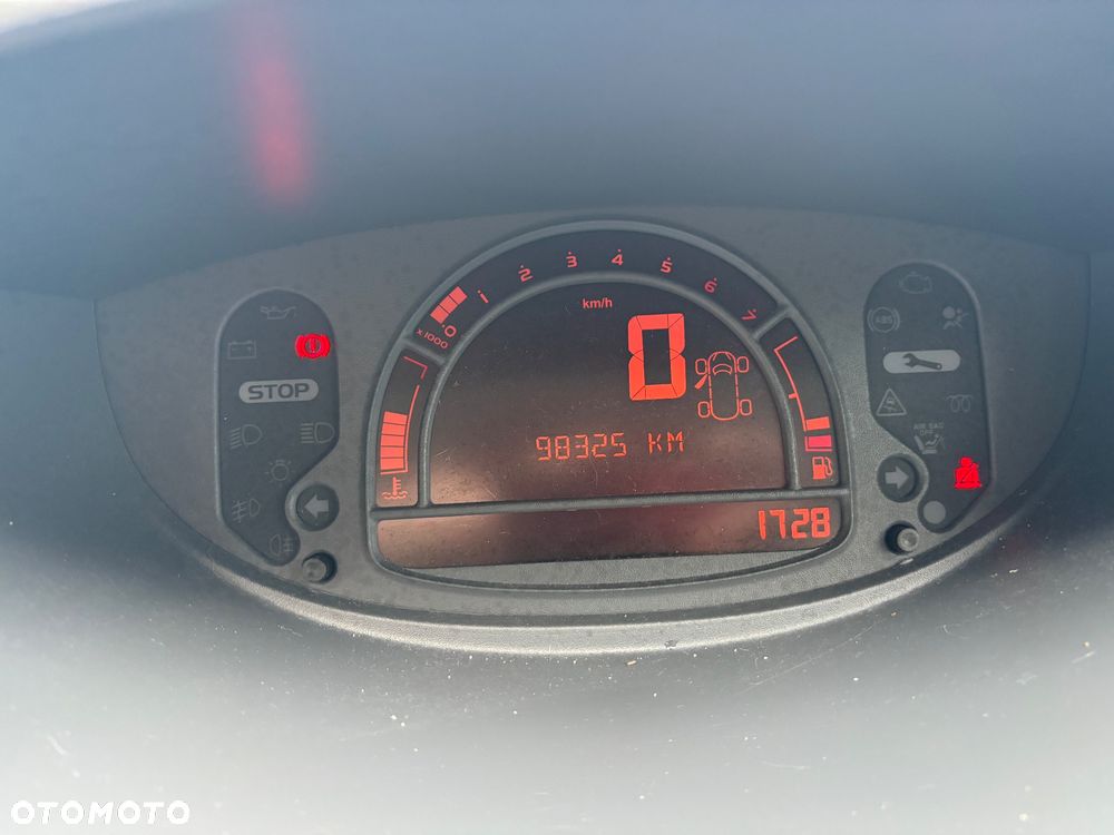 Renault Modus 1.2 16V Night&Day - 17