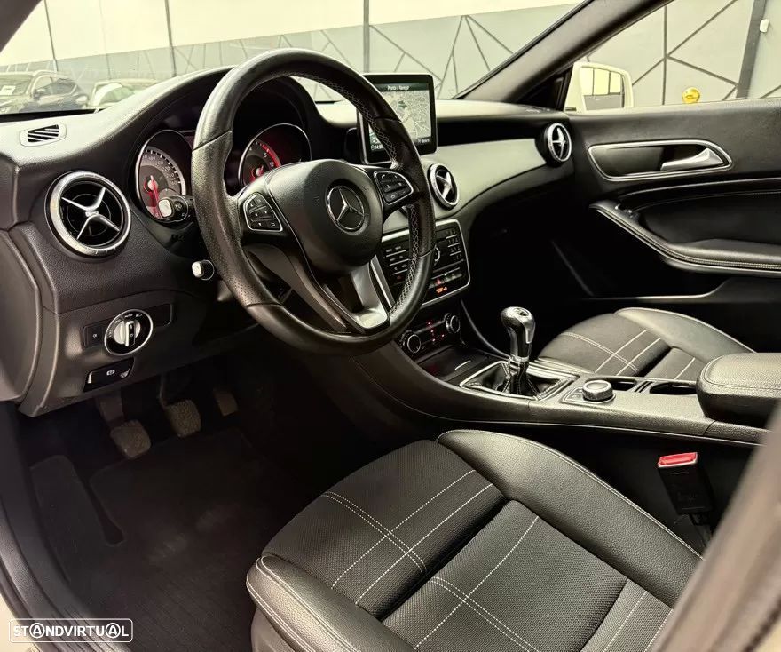 Mercedes-Benz CLA 180 (CDI) d Urban - 7