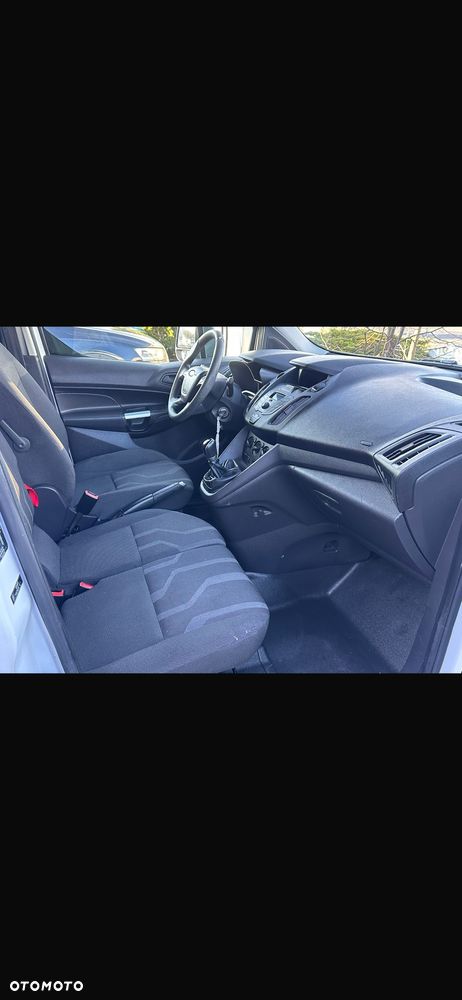 Ford Transit Connect - 9