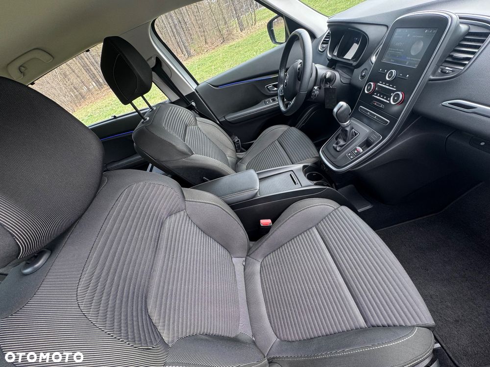 Renault Grand Scenic - 35