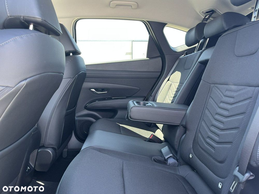Hyundai Tucson 1.6 T-GDi Executive 2WD - 17