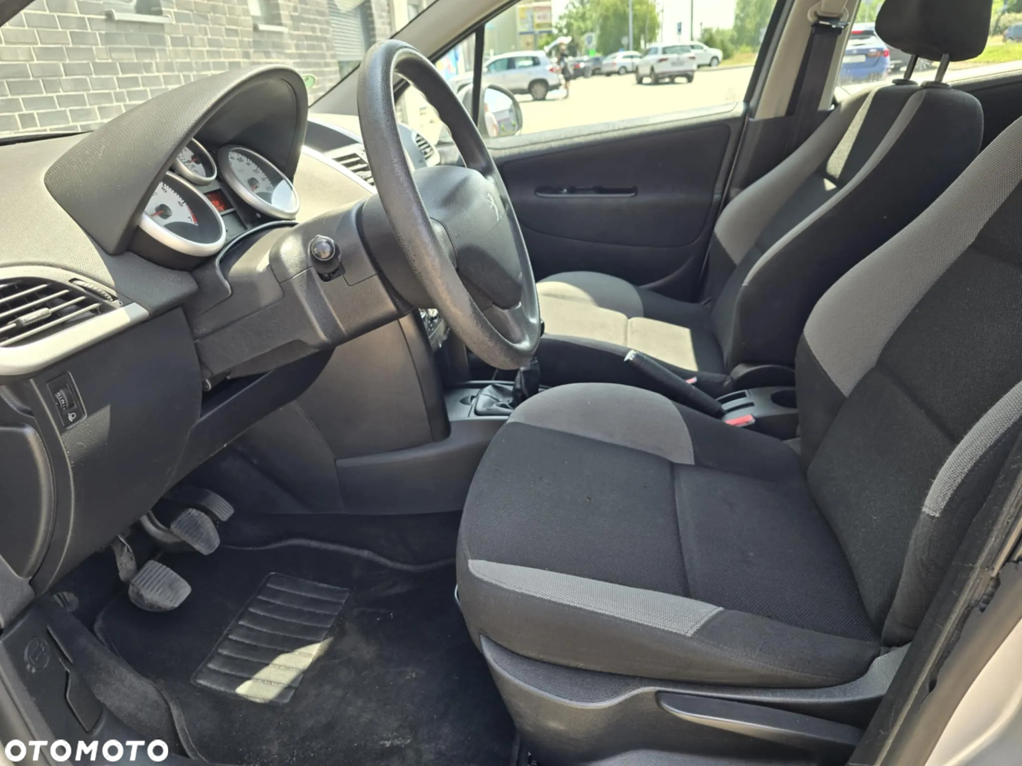 Peugeot 207 1.4 16V Sporty - 20