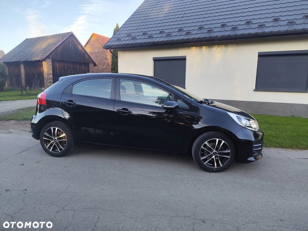 Kia Rio - 6