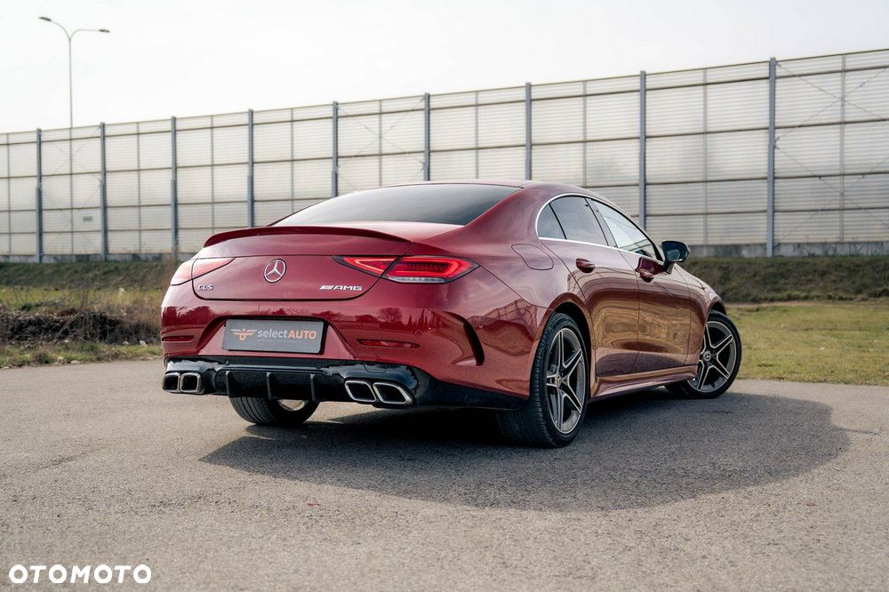 Mercedes-Benz CLS - 6