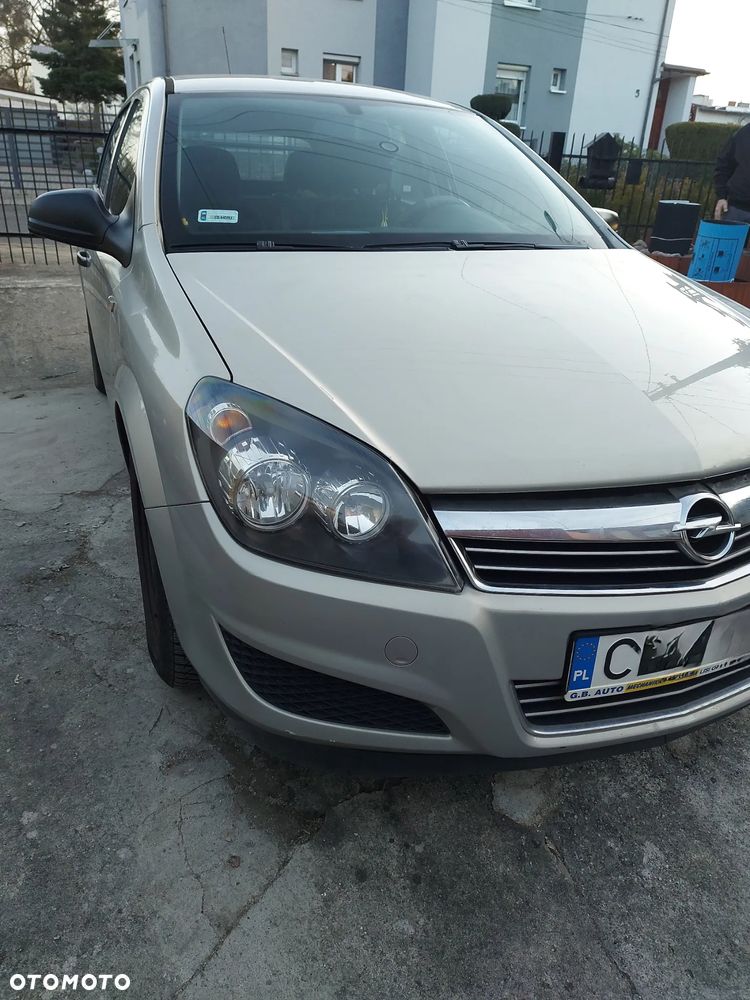 Opel Astra - 11
