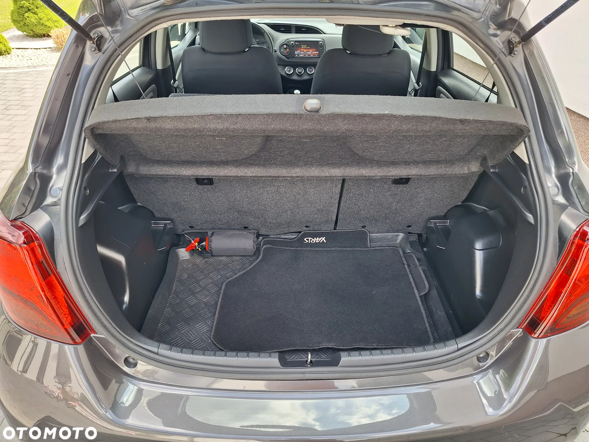 Toyota Yaris 1.33 Premium - 25