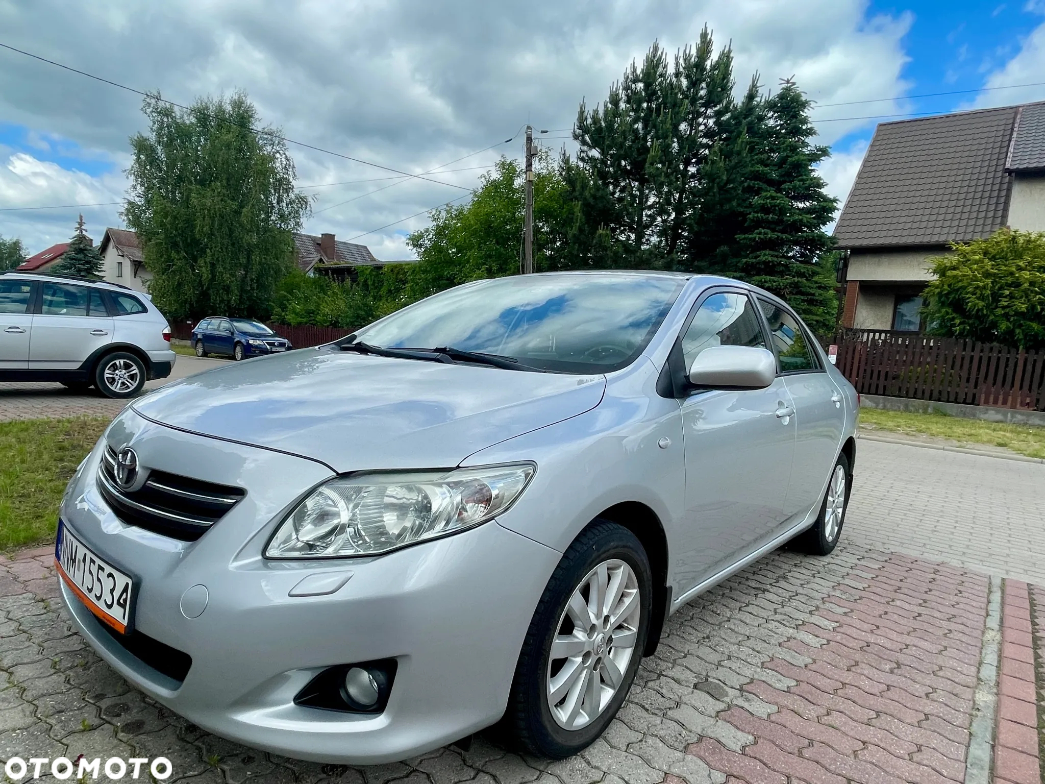 Toyota Corolla - 4