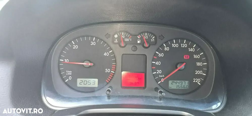 Volkswagen Golf 1.9TDI Comfortline - 3