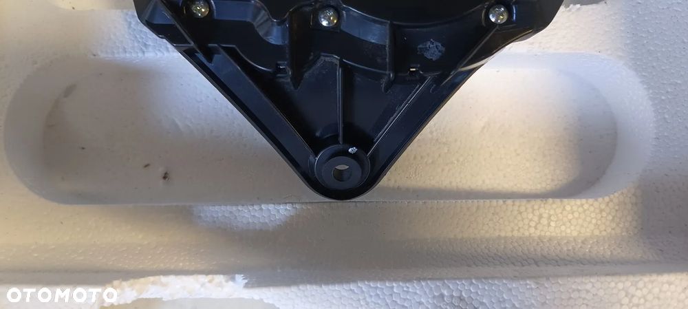 SUZUKI GSX-R 600 750 K8 K9 L0 LICZNIK ZEGARY - 10