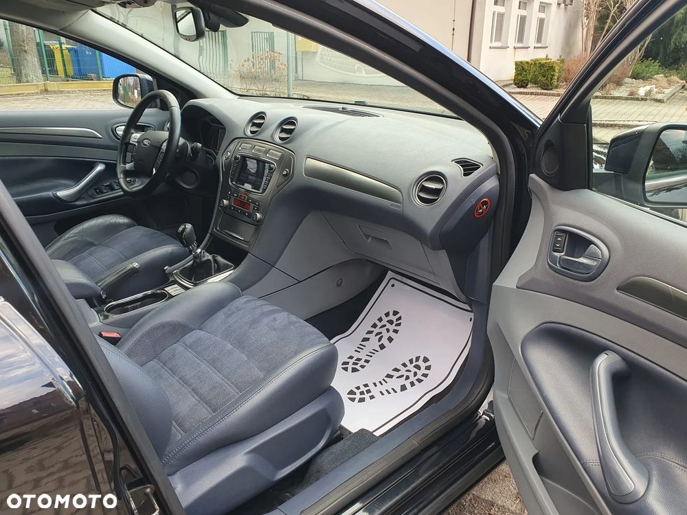 Ford Mondeo 2.0 TDCi Titanium S - 18