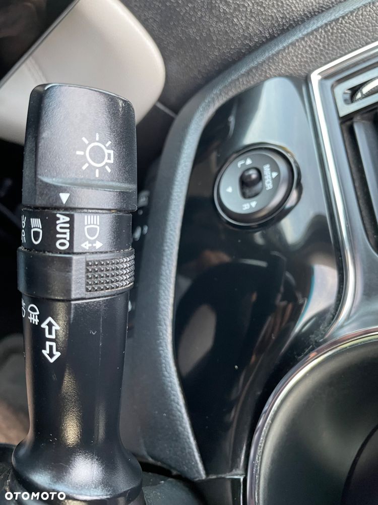 Kia Ceed - 33