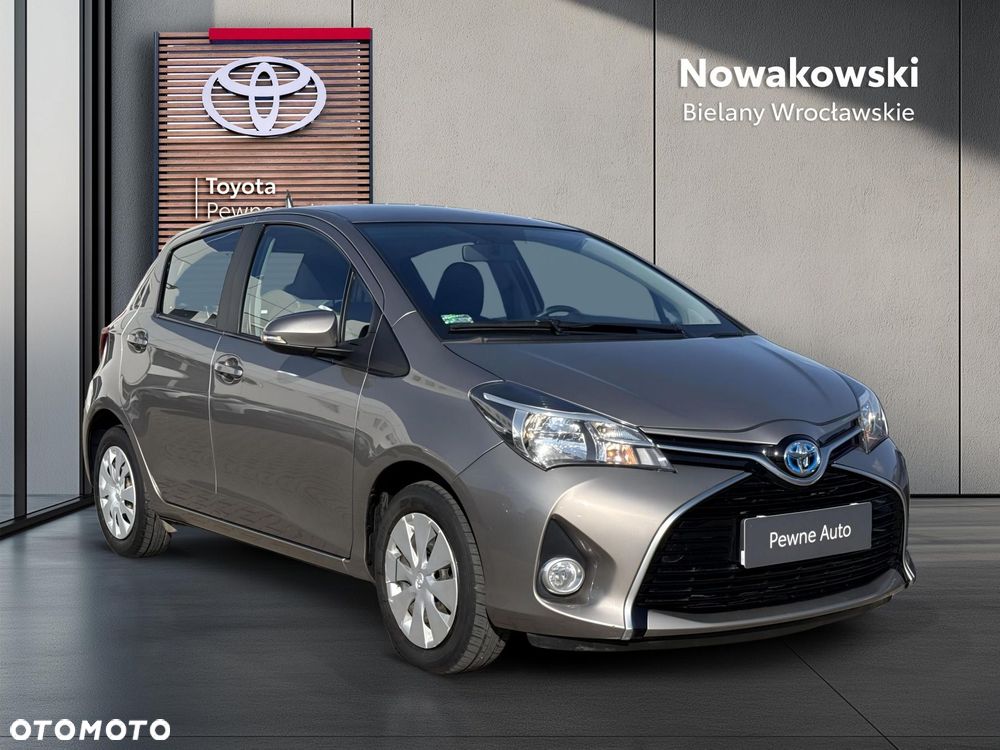 Toyota Yaris - 30