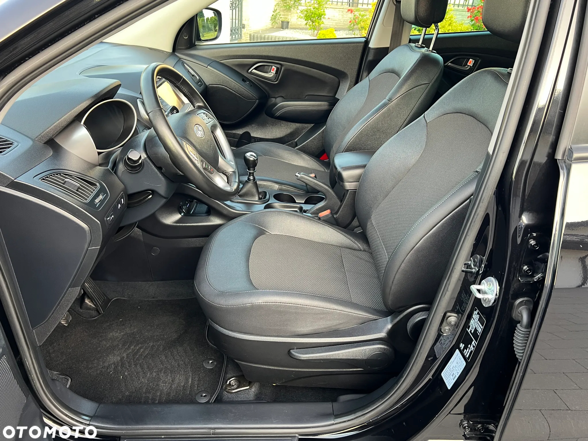 Hyundai ix35 1.7 CRDi Premium 2WD - 19