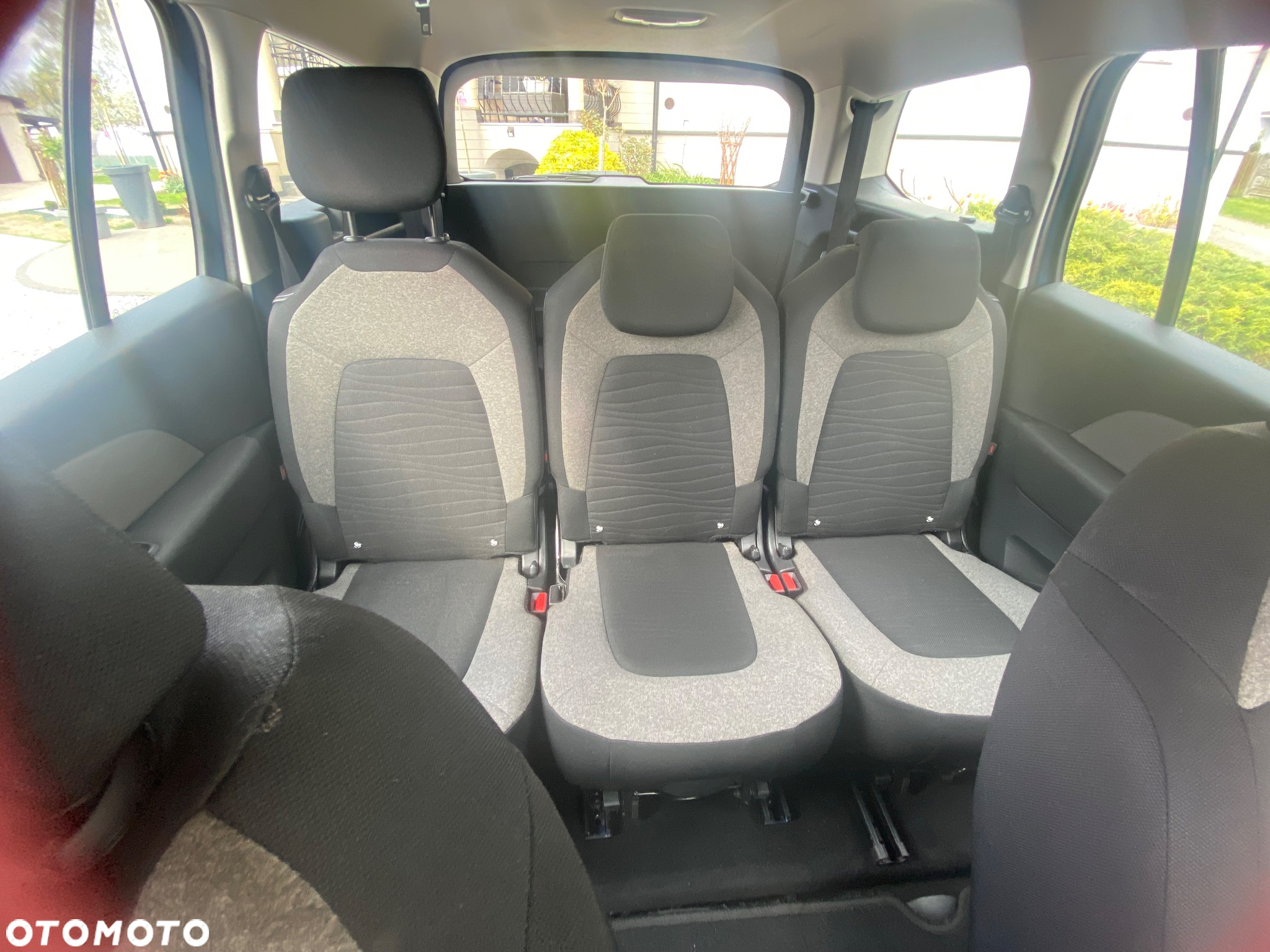 Citroën C4 Grand Picasso 1.6 BlueHDi MoreLife S&S EAT6 - 12