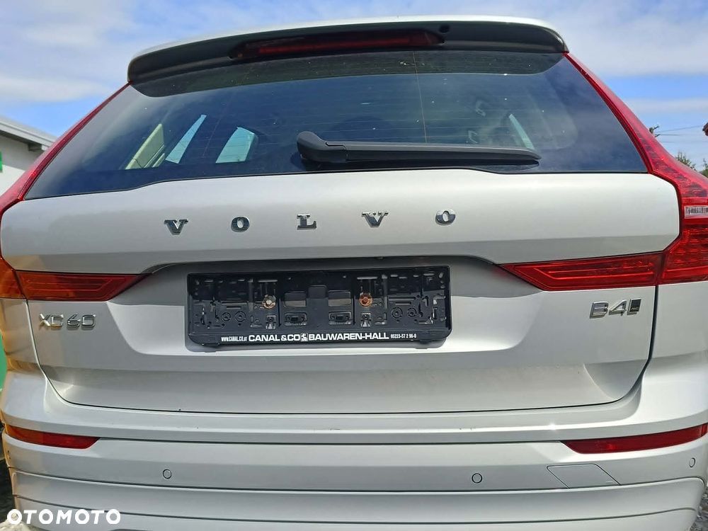Volvo XC 60 B4 D Geartronic Momentum - 10