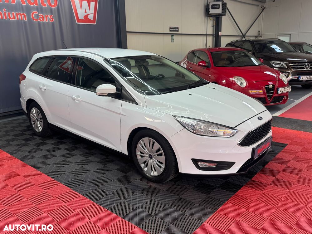 Ford Focus - 3