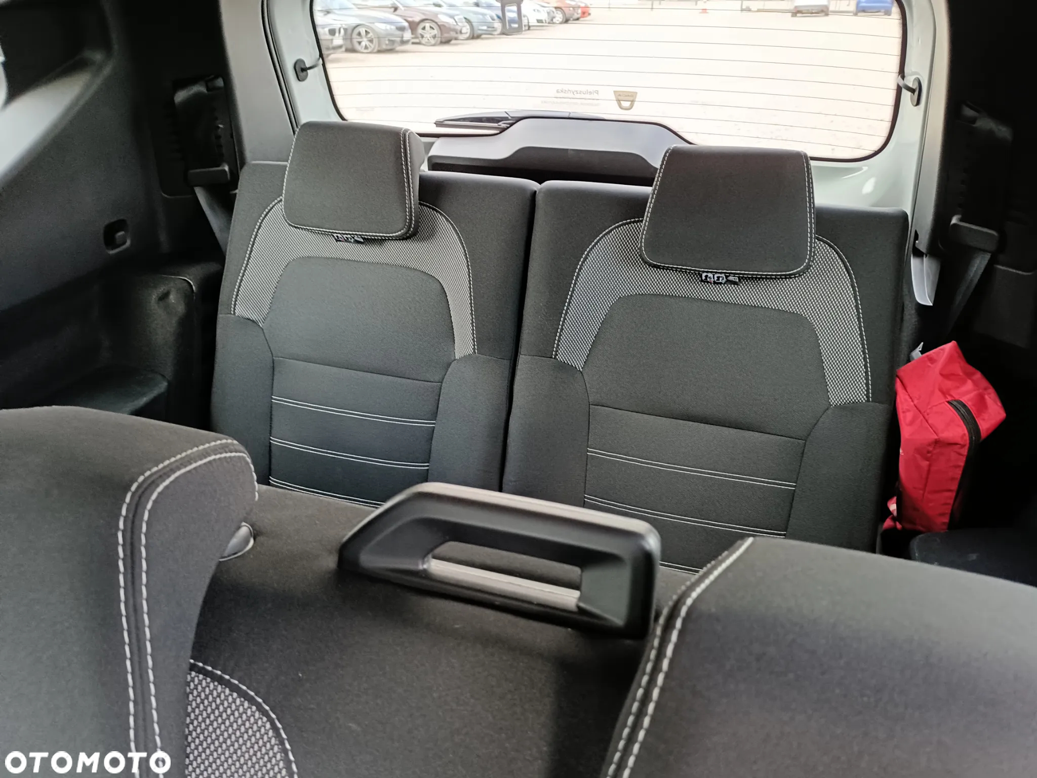 Dacia Jogger 1.0 TCe Expression 7os - 17