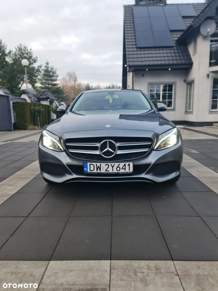 Mercedes-Benz Klasa C 180 7G-TRONIC - 3