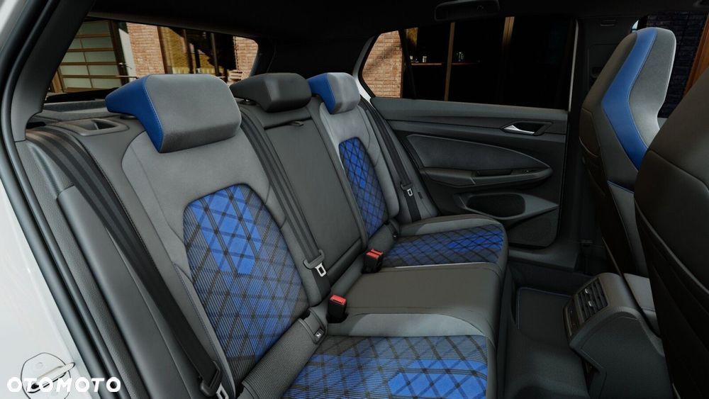Volkswagen Golf - 13