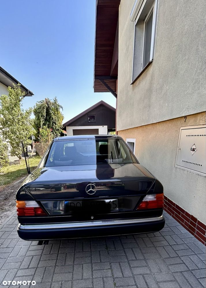 Mercedes-Benz W124 (1984-1993) - 4