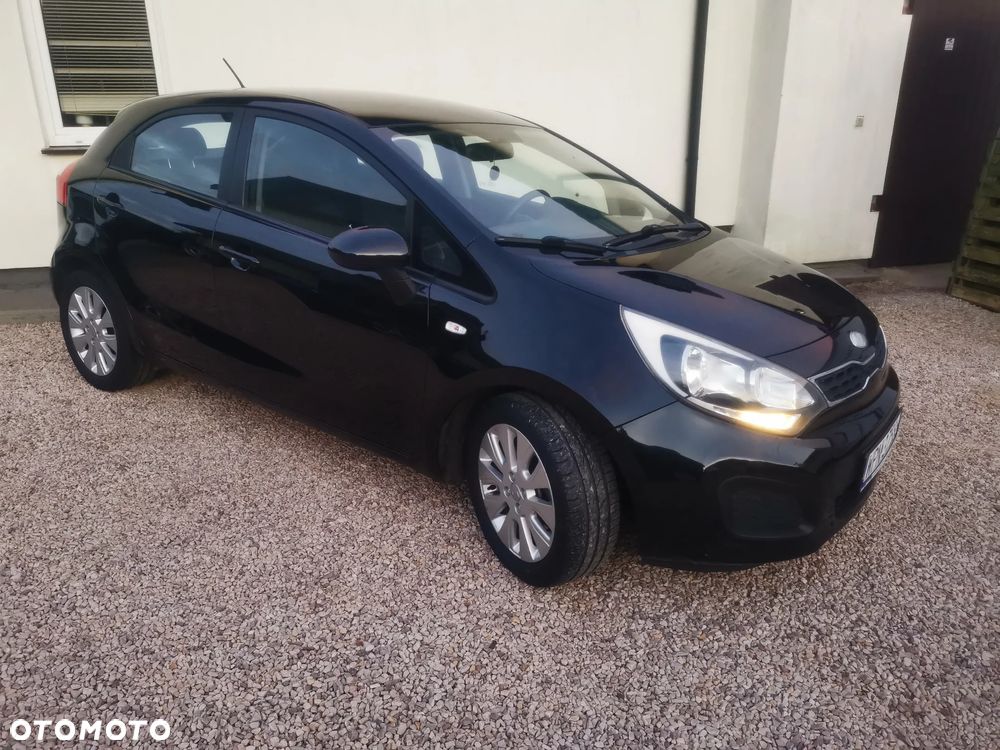 Kia Rio 1.2 Attract - 17