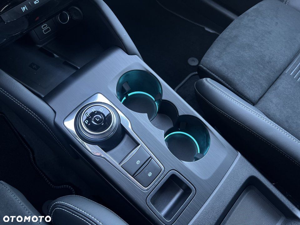 Ford Kuga - 14