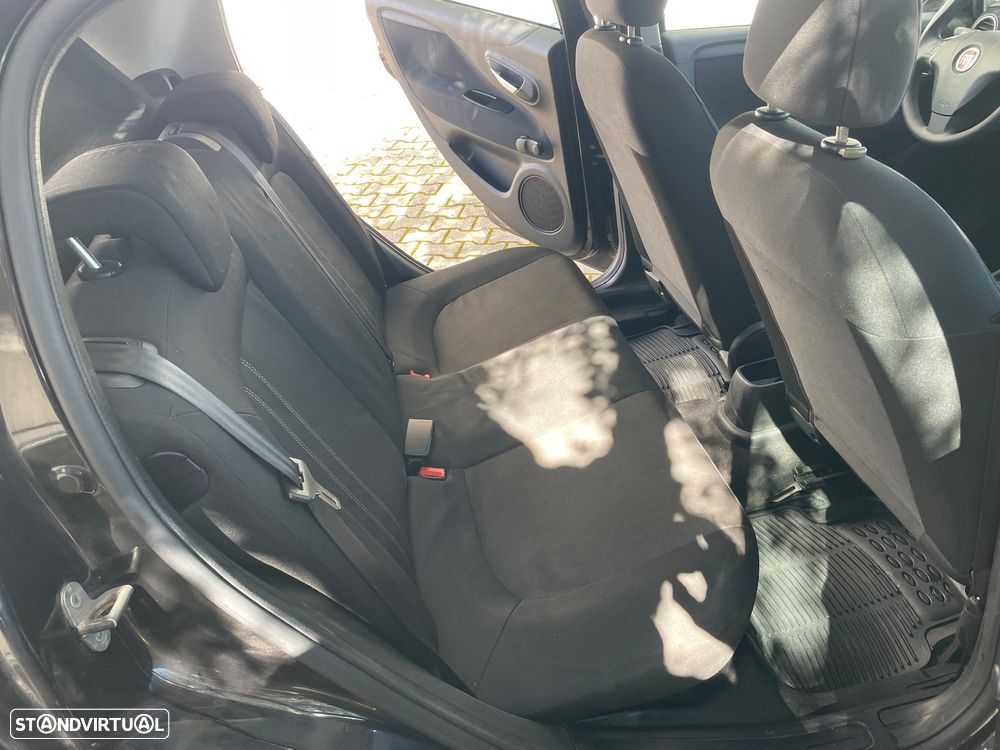 Fiat Punto - 21