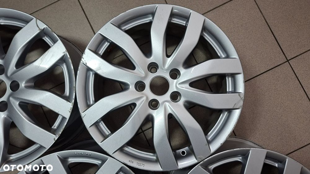 Felgi Aluminiowe 17 Audi A4 B7 5x112 ET 35 CMS C22 - 8