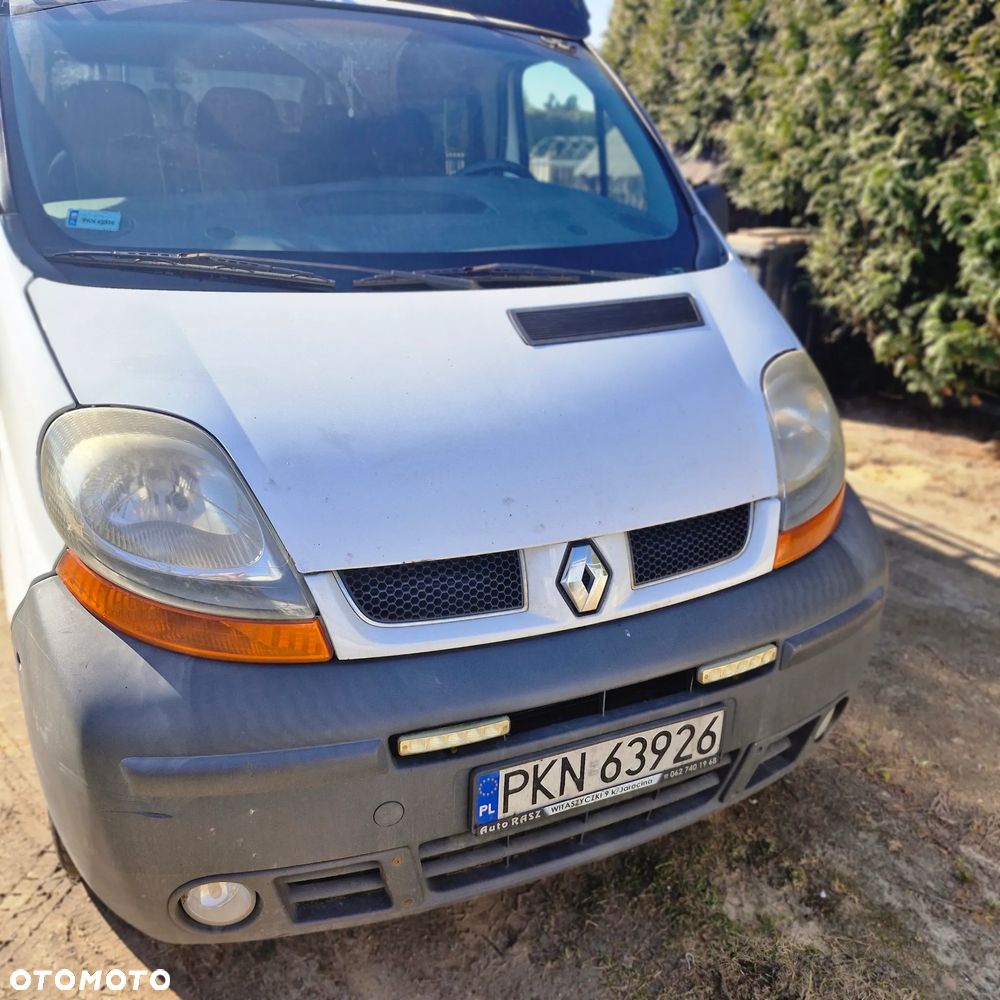 Renault Trafic - 8